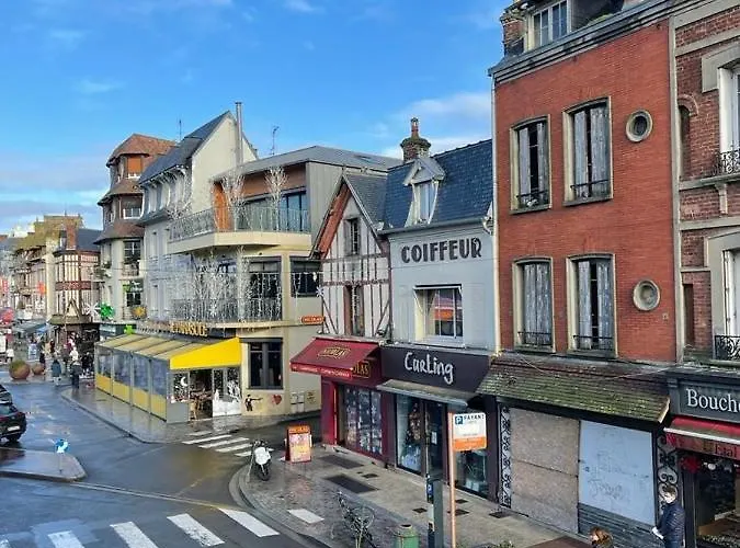 Le « blanc Bleu »-charmant 2 Pieces /3 Min Gare Trouville-sur-Mer