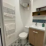 Le « blanc Bleu »-charmant 2 Pieces /3 Min Gare Apartmán Trouville-sur-Mer
