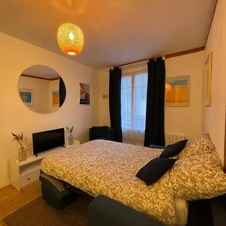 Apartment Le « blanc Bleu »-charmant 2 Pieces /3 Min Gare Trouville-sur-Mer