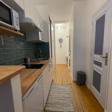 Apartment Le « blanc Bleu »-charmant 2 Pieces /3 Min Gare *