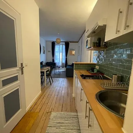 Apartment Le « blanc Bleu »-charmant 2 Pieces /3 Min Gare